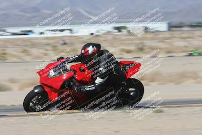 media/Oct-02-2025-Racers Edge (Thu) [[2c91cb6ab3]]/2-A Group/Session 2-Turn 9 Inside (1030am)/